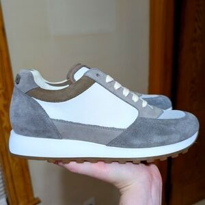 Peserico Luxury Italian Leather and Suede Sneakers Size 39